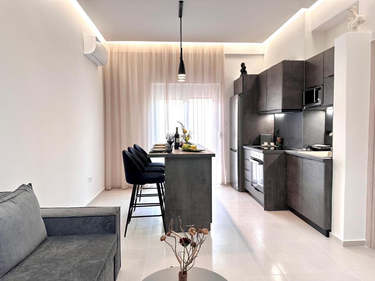 Seaside Deluxe Apartment Ялисос Екстериор снимка