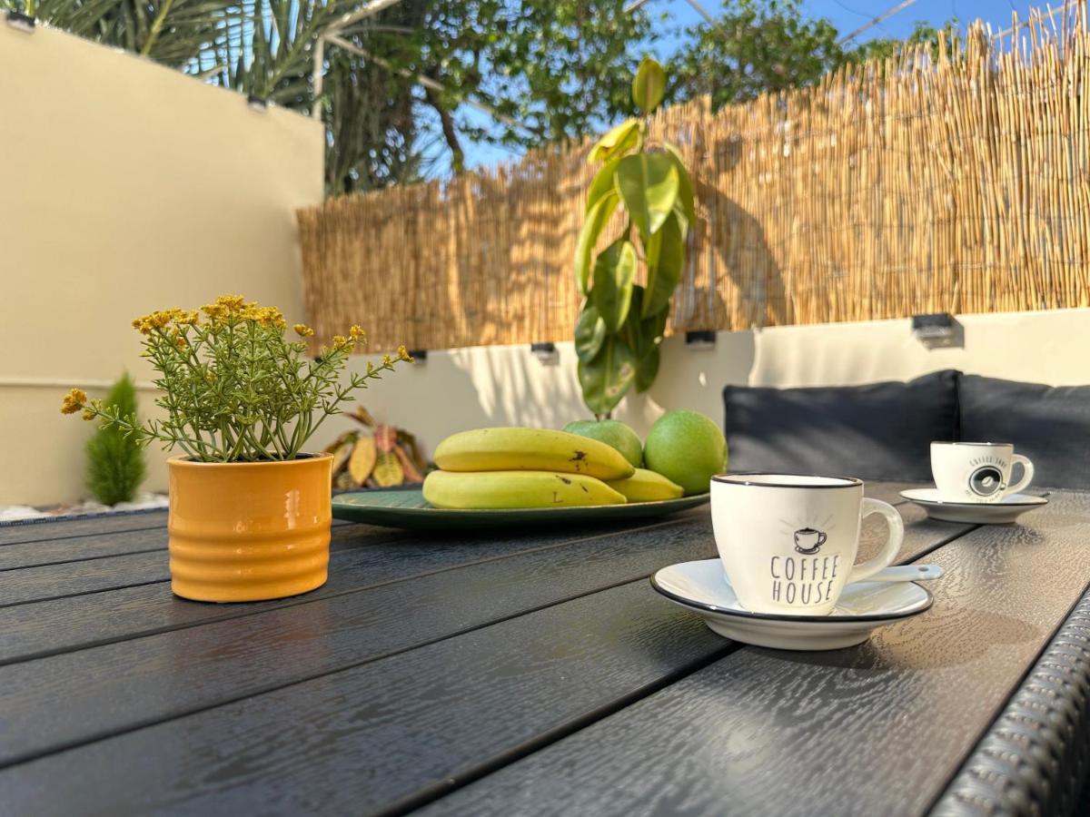 Seaside Deluxe Apartment Ялисос Екстериор снимка
